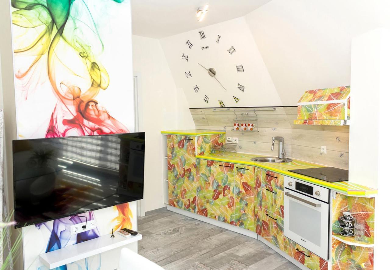 Acrylic & Pastel Apartments Warna Zewnętrze zdjęcie